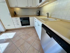 FeWo Kuestenliebe direkt am Strand mit eingez Garten