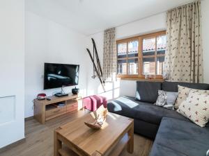 Apartment in Hollersbach near Ski Lift, cleaning included