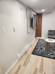 F&B Exquisite Guest room
