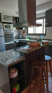 Casa a 800 mts de pleno centro - NO RECIBO GRUPO DE JOVENES