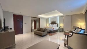 Grand Travello Hotel Bekasi
