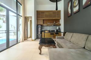 Wings Elegant 2BR Villa Bang Tao Beach