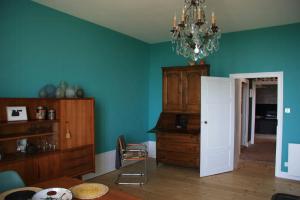 Maisons de vacances Charming Gite In Mont Saint Vincent : photos des chambres