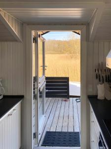 Cozy Summer House With 100 Meters To The Sea