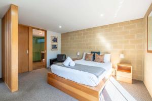 Parkview Family Retreat with Pool