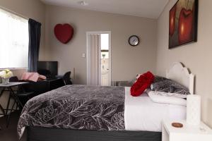 Quiet Boutique Generous Breakfast