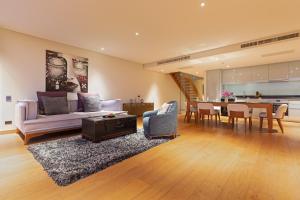 Ocean View 3BR Apartment with Rooftop Terrace, Sapphire Bay 8-19 Residence