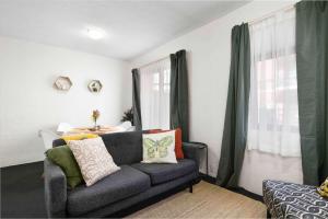 West End City 2BR Stay near UniSA