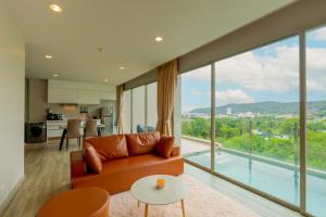 Breathtaking Sea & Mountain View Private Pool
