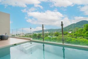 Breathtaking Sea & Mountain View Private Pool