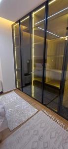 ستوديو فندقي للايجار في كومباوند وان قطامية علي دائري المعادي