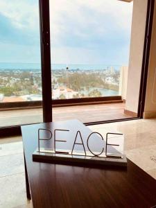 Acogedor con 2Tvs 3 albercas, gym y ludoteca