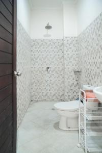 Ava Guesthouse #2 - Cozy Room with Desk&Kitchenette