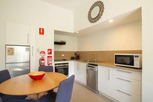 Lantern 30 - Balcony