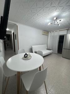 Acogedor apartamento 1ª linea playa con vistas al mar