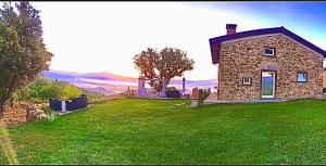 Poggelleri la cartolina su Poppi e le colline toscane