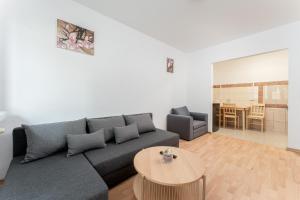 Osiedle Piastów Comfort Apartment by BookingHost