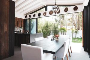 The Black Ace Residence Heated Magnesium Pool Avalon Beach