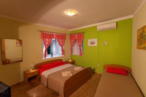 Guest House Floreus Cres