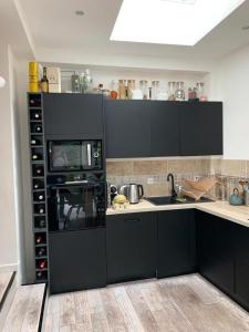 Maisons de vacances Bright house 10m from Paris : photos des chambres