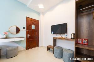 La Rose Sai Gon Hotel