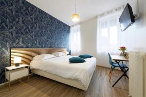 Hôtel le Terminus et son restaurant Côte à Côte - Chambres rénovées - 2hvězdičkové hotely ve městě Autun