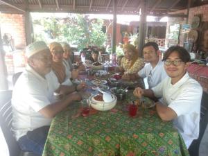 Bagas Zakariah Orchard Lodge