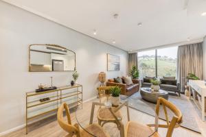 117 on Strand Apartments