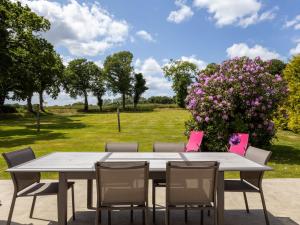 Maisons de vacances Maison familiale terrasse et parc : photos des chambres