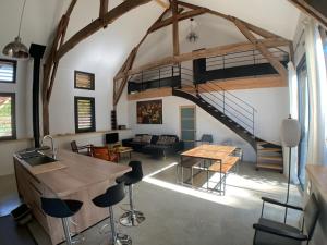 Villas Le sechoir a tabac et sa piscine Les temps des sources : photos des chambres