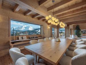 Villas Chalet avec piscine et vue panoramique : photos des chambres