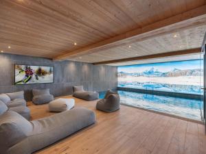 Villas Chalet avec piscine et vue panoramique : photos des chambres