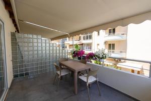 Lungomare Apartments