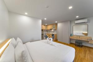 Brand-New Stylish Studio Apartment B102, Lamai, The Terraza