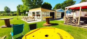 CAMPING LES EMBRUNS 3*