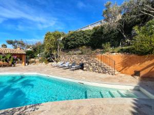 Villas Magnifique villa au calme, Vue mer, piscine : photos des chambres