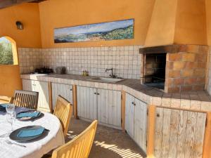 Villas Magnifique villa au calme, Vue mer, piscine : photos des chambres