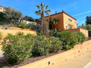 Villas Magnifique villa au calme, Vue mer, piscine : photos des chambres