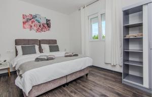 Schönes Haus In Vir - Cda400 