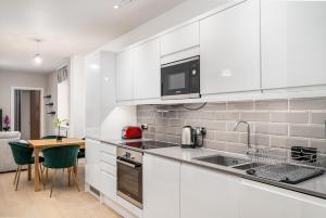 Charming Comfortable Flat - PassTheKeys