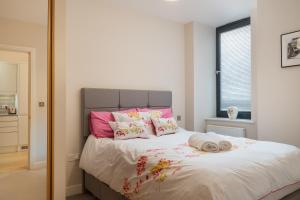 Charming Comfortable Flat - PassTheKeys