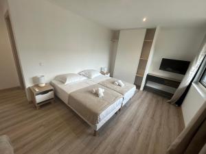 Hotels L'Aiglon Bylitis : photos des chambres