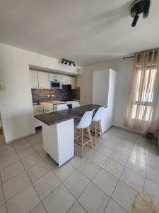 Charmant T2 vue mer à 5 min de Monaco