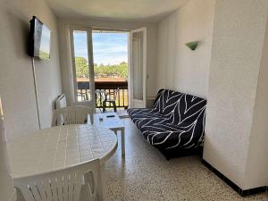 Appartement 2 pièces 4 couchages ARGELES SUR MER AR420-037