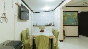JBs Transient House