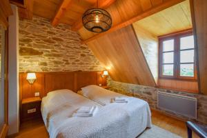 Hotels Domaine d'Essendieras : photos des chambres