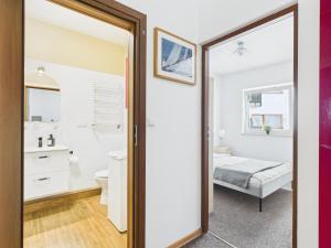 SuperApart Banderii 4 - na Woli z balkonem i parkingiem