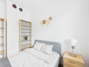 SuperApart Banderii 4 - na Woli z balkonem i parkingiem