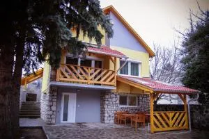 Liliana Apartman és Csónakház - Badacsony