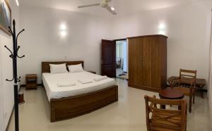 Stationmasters Lodge Polhena